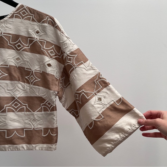 Tibi 100% silk striped embroidered top XS button back blouse stripes embroidery - Picture 3 of 9